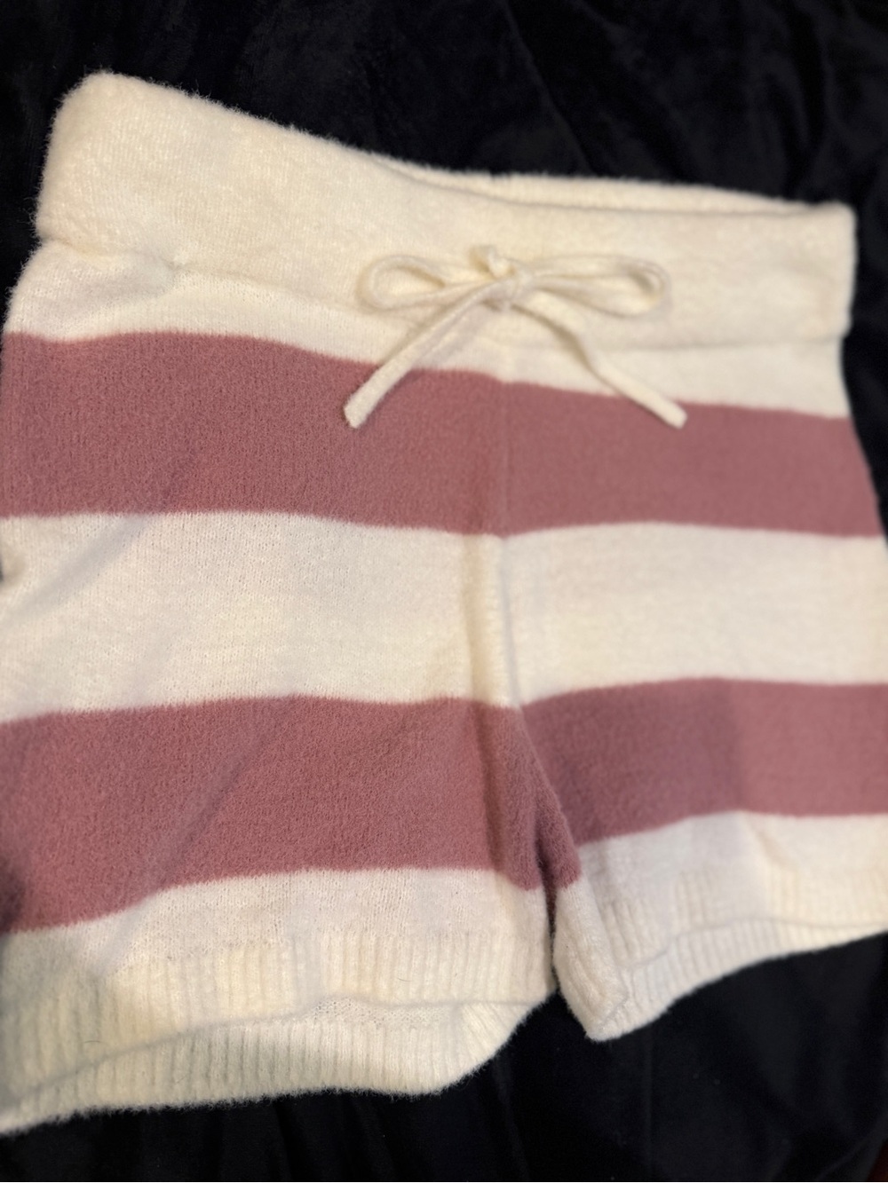 l*space Cream & Dusty Pink Striped High-Waist Knit Shorts